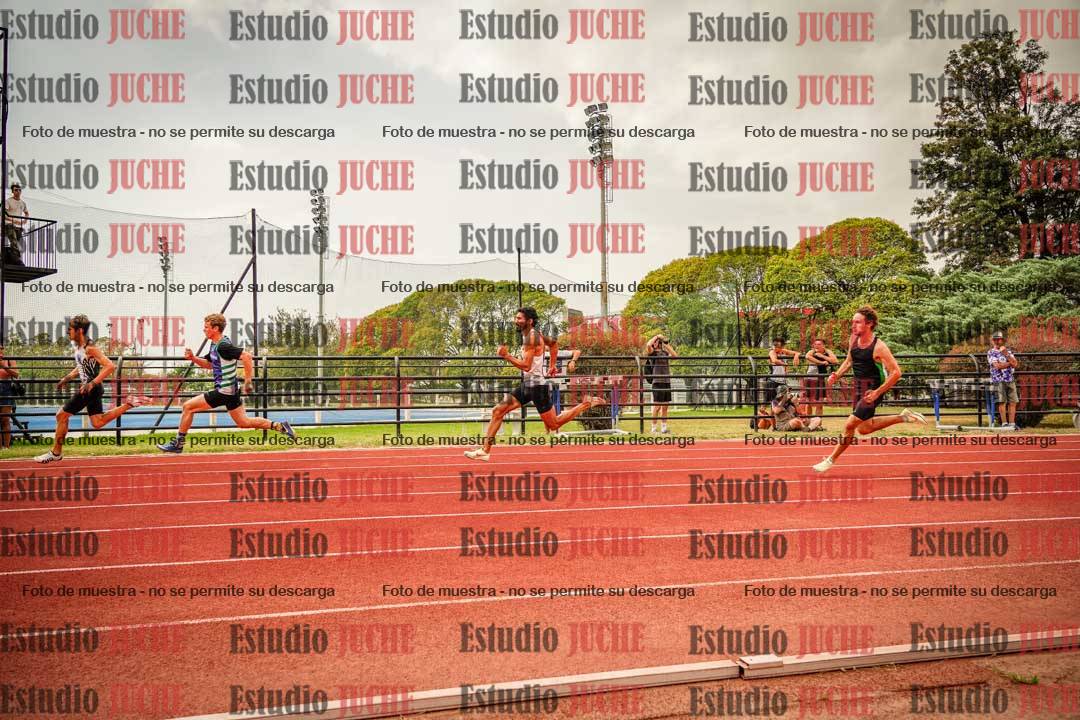 Fotos de los 200 m llanos de varones