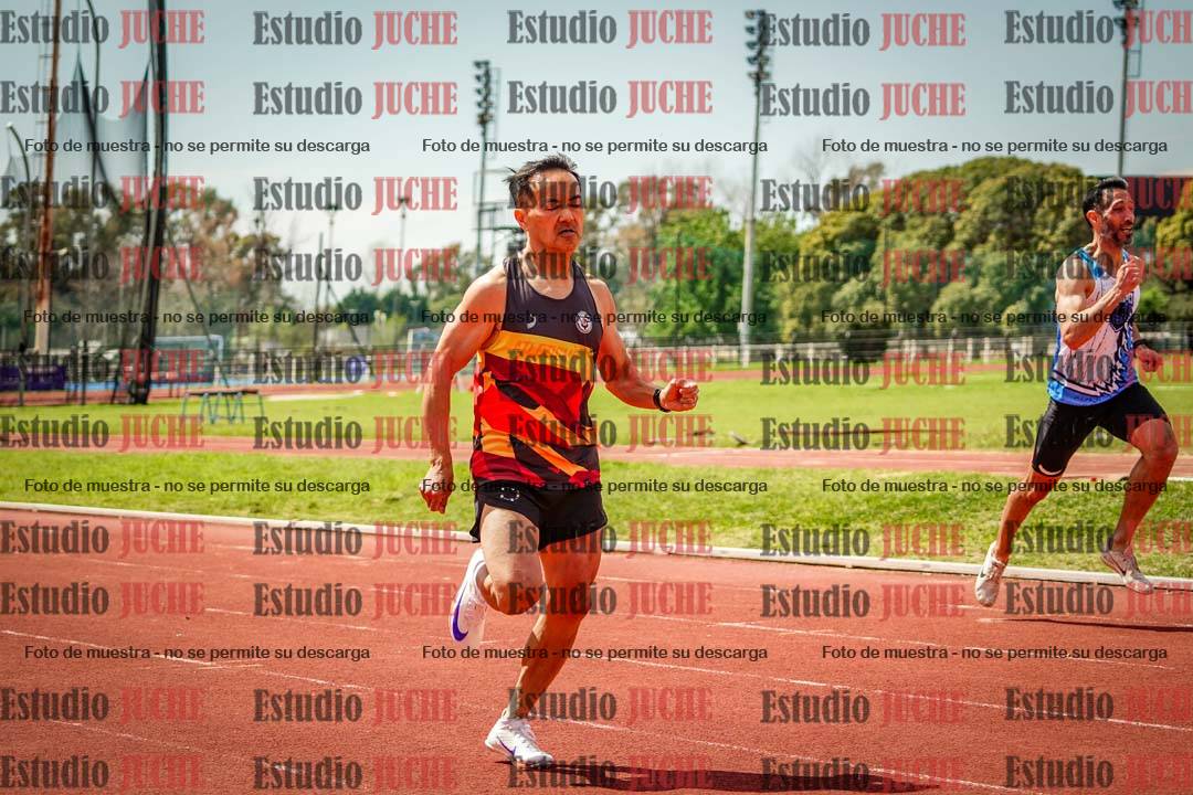 Fotos de los 400 m llanos de varones