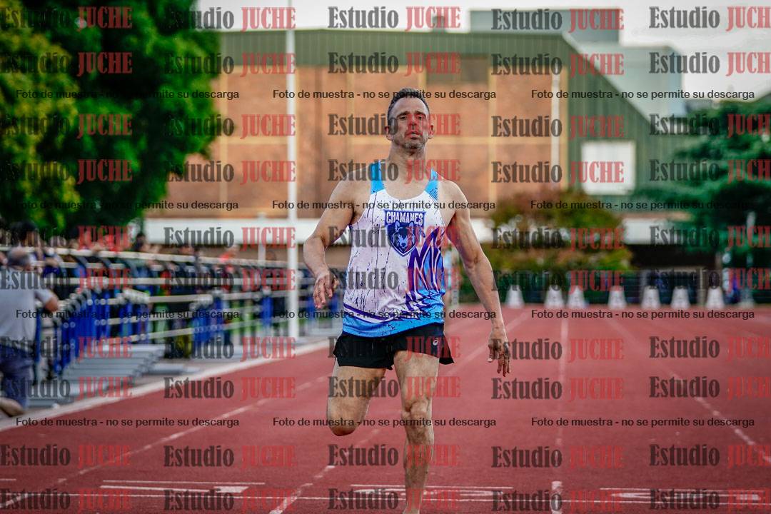 Fotos de los 400 m llanos de varones