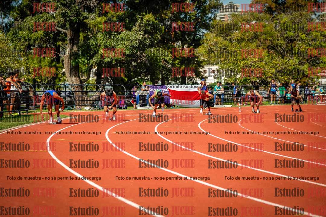 Fotos de los 200 m llanos de varones