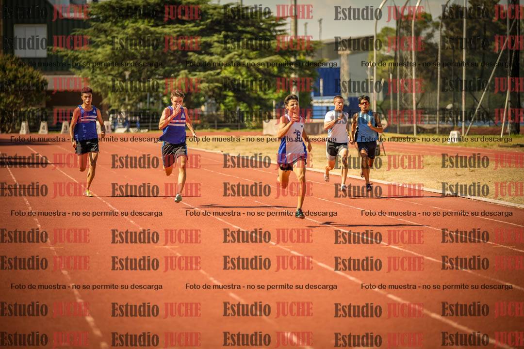 Fotos de los 200 m llanos de varones