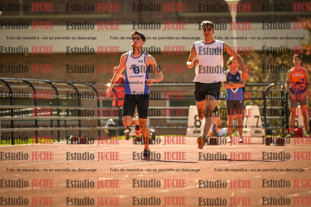 Fotos de los 100 m llanos de varones