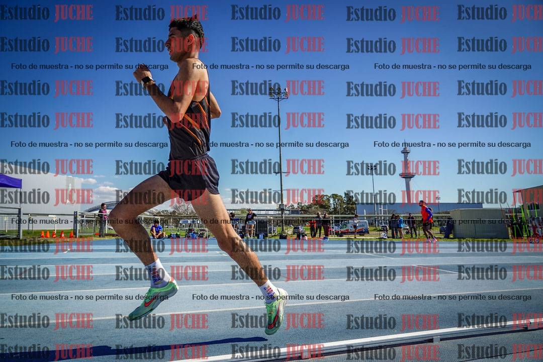 Fotos de los 5000 m llanos de mujeres y varones