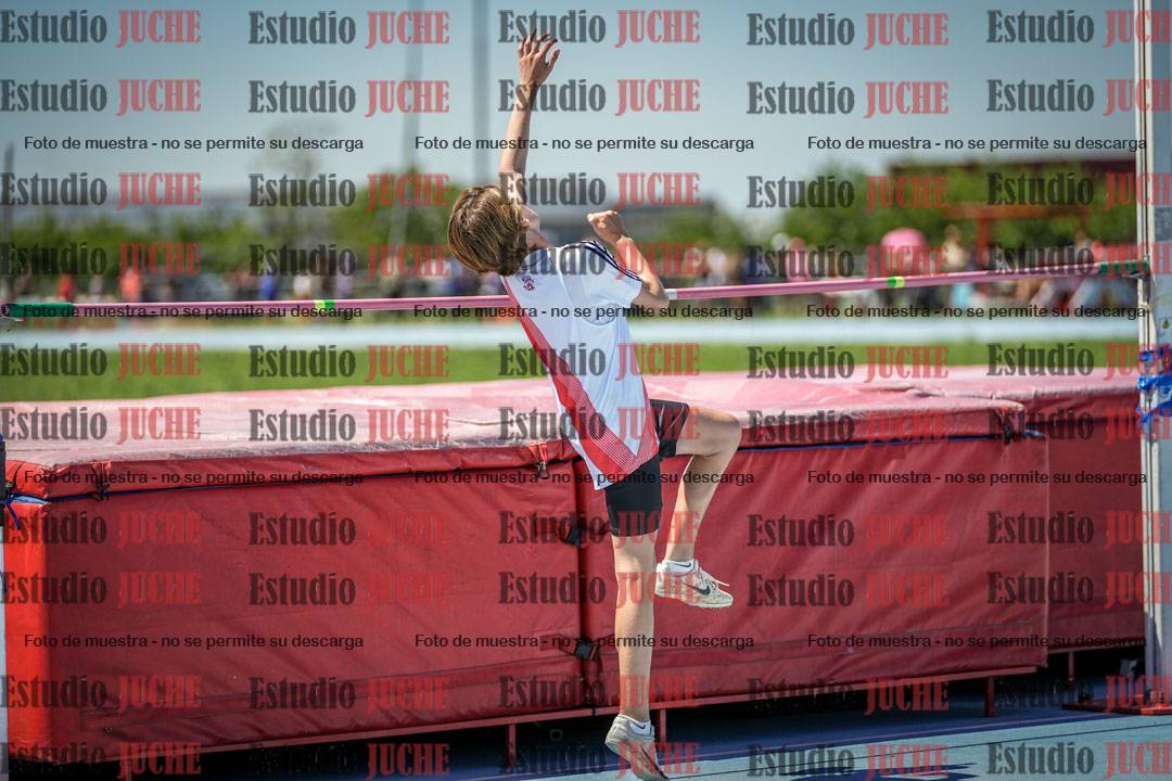 Fotos del salto en alto de varones - U14