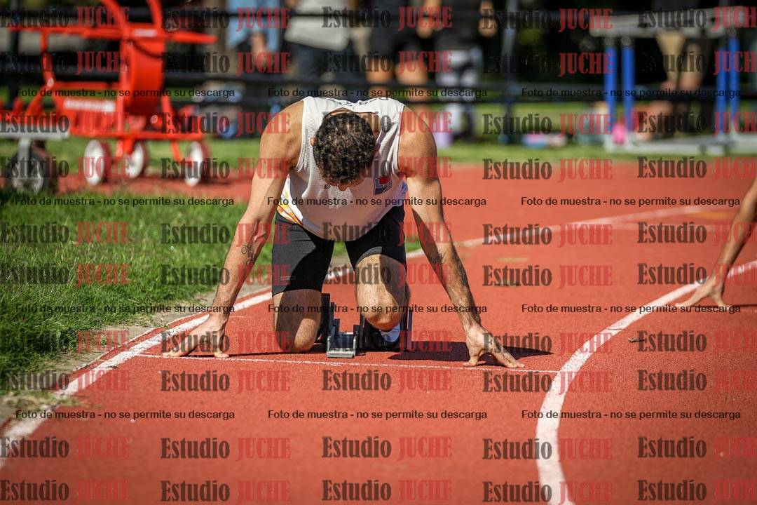 Fotos de los 200 m llanos de varones