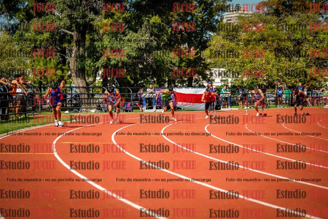 Fotos de los 200 m llanos de varones