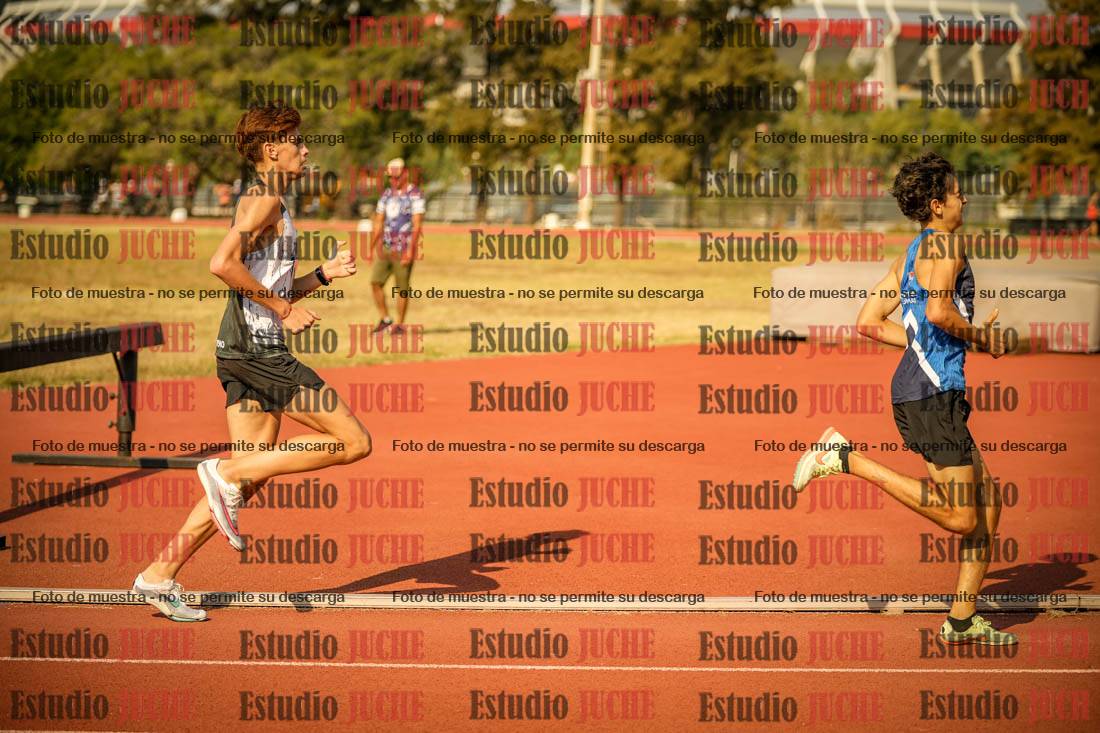 Fotos de los 1500 m llanos de varones