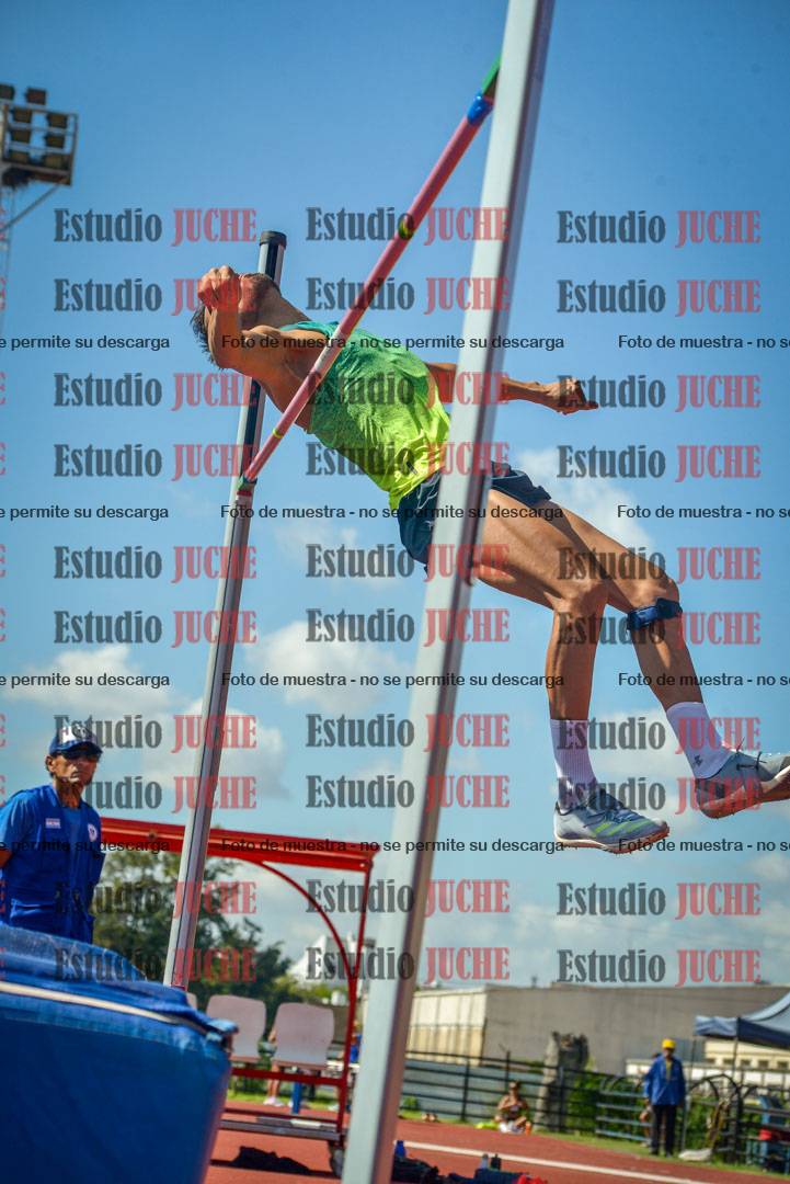 Fotos del salto en alto de varones