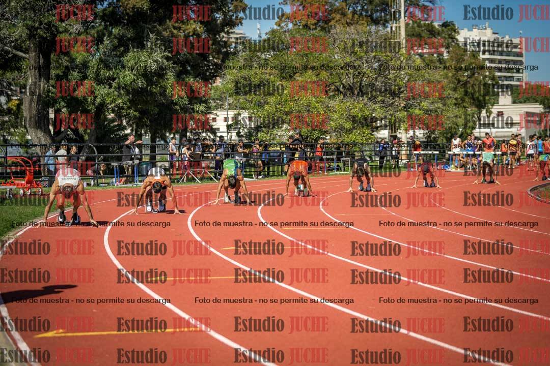 Fotos de los 200 m llanos de varones