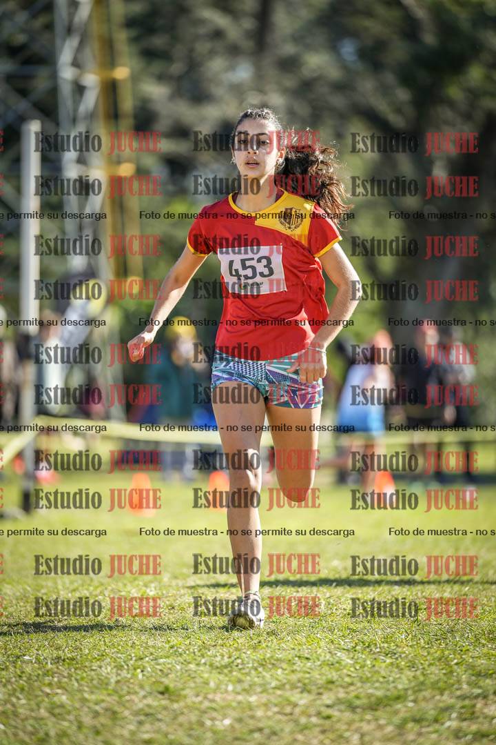 Fotos de la llegada del cross de 2000 m