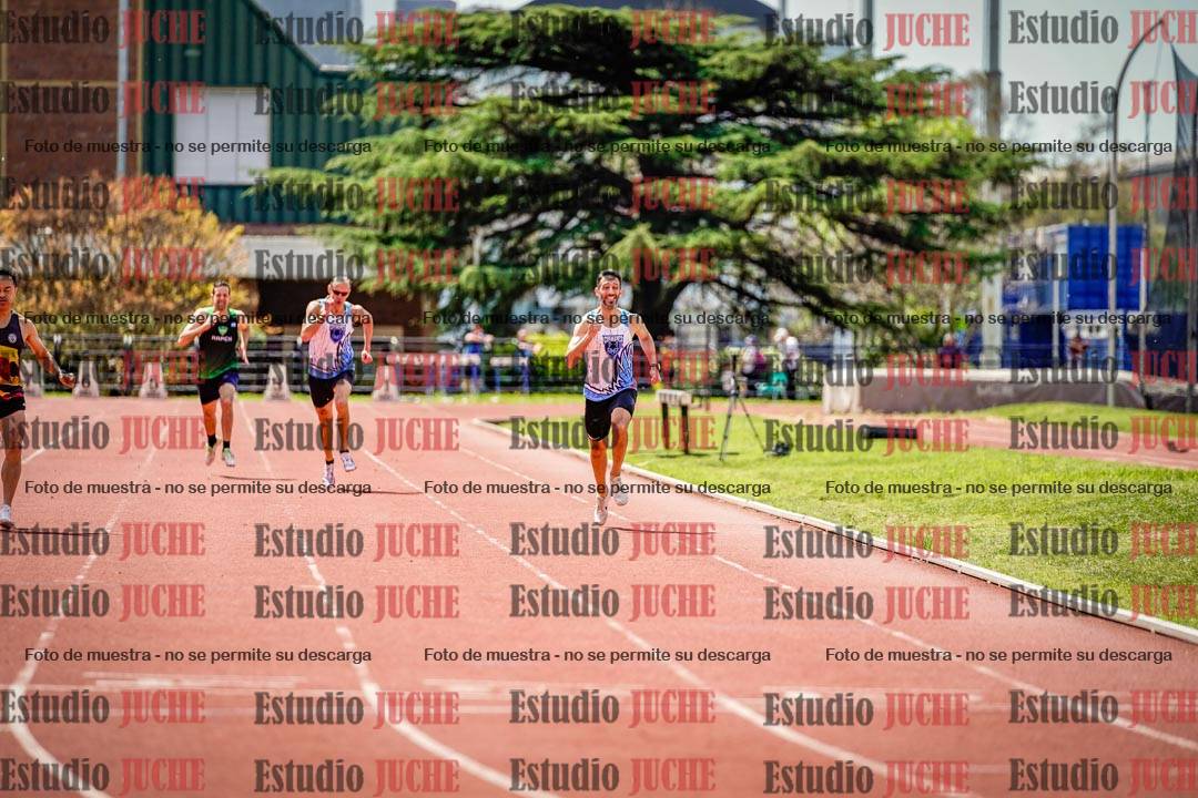 Fotos de los 400 m llanos de varones
