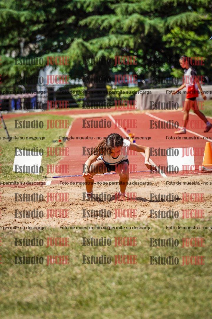 Fotos del salto en largo de mujeres - U14