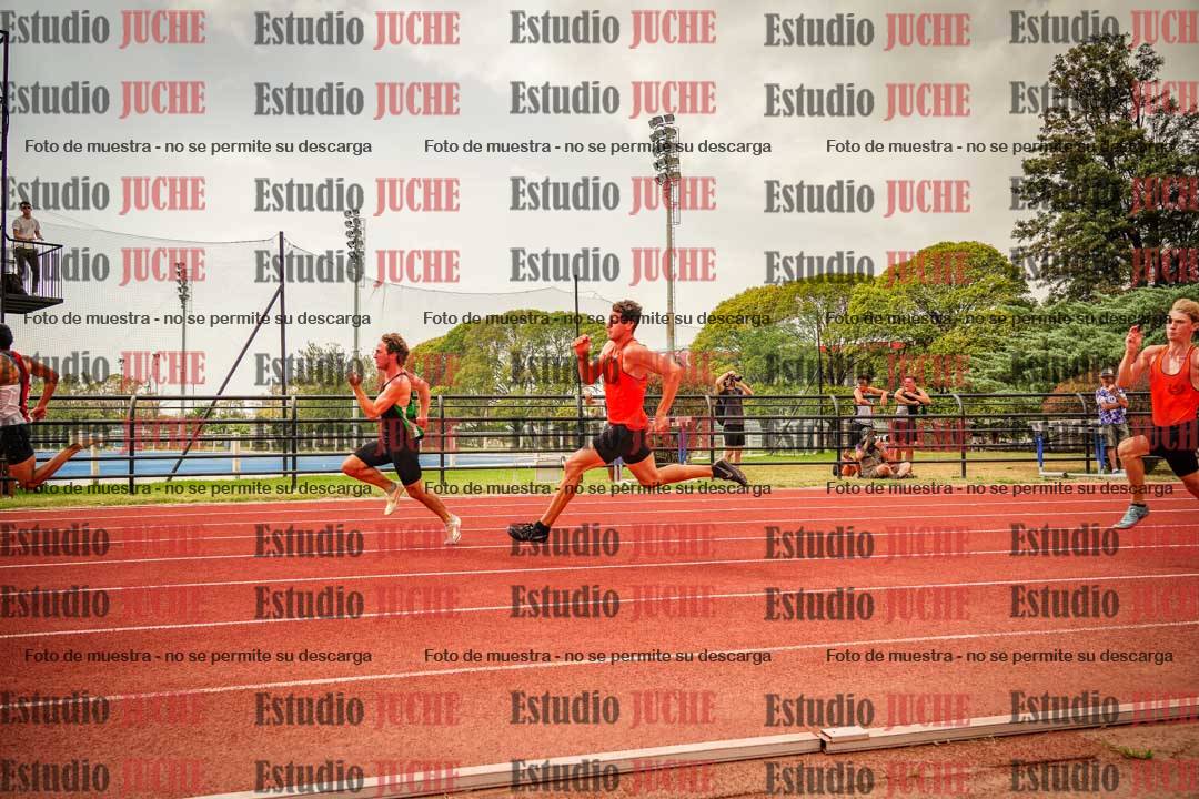 Fotos de los 200 m llanos de varones