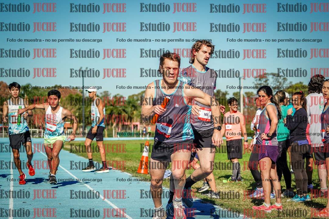 Fotos durante los relevos