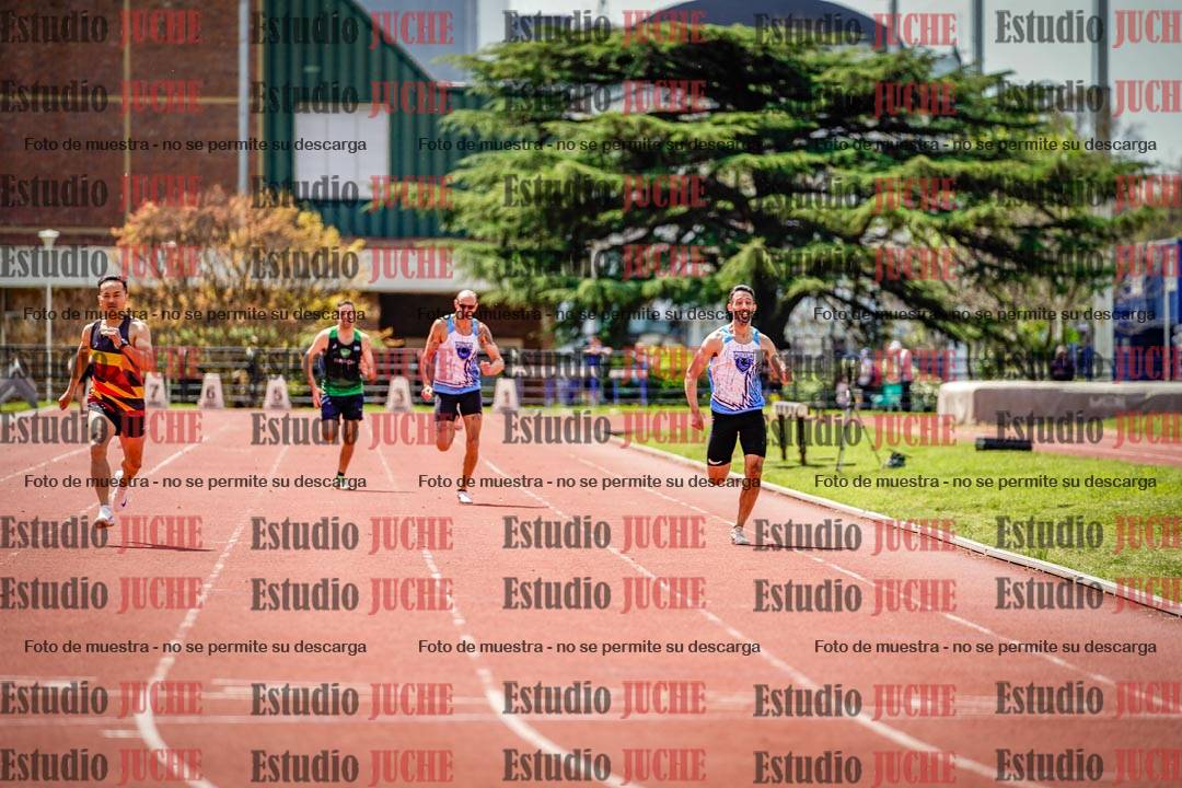 Fotos de los 400 m llanos de varones