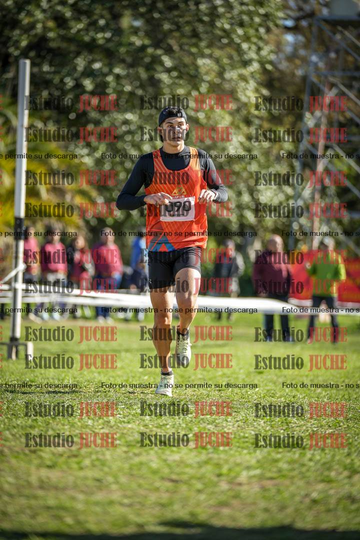 Fotos de la llegada del cross de 6000 m