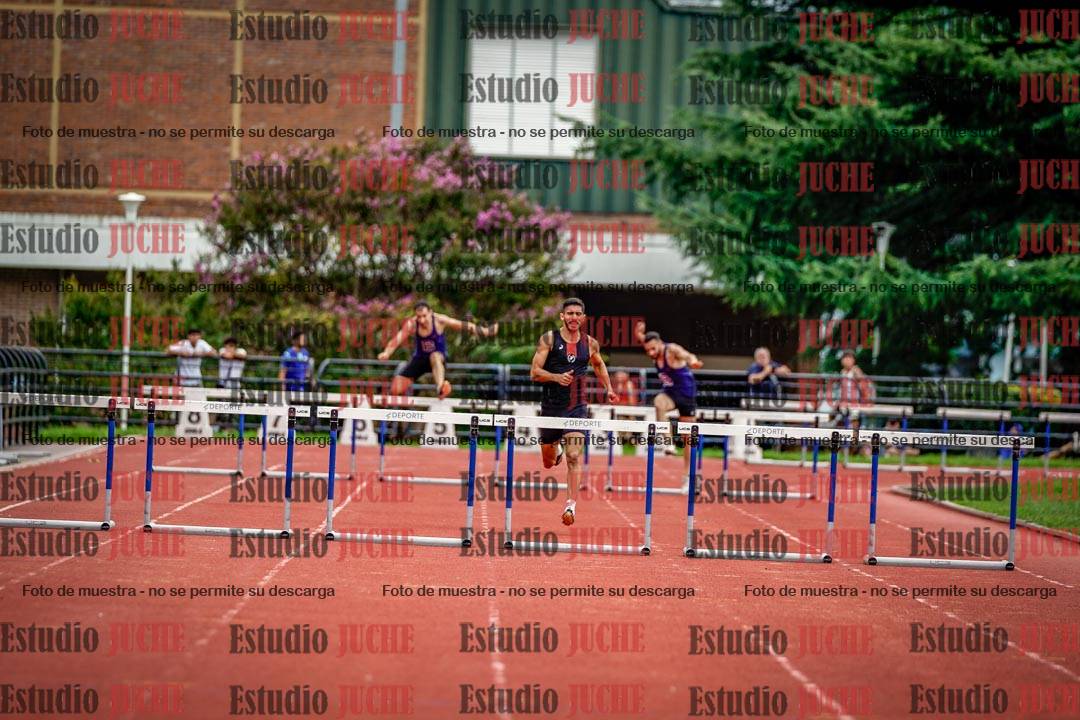 Fotos de los 400 m con vallas de varones