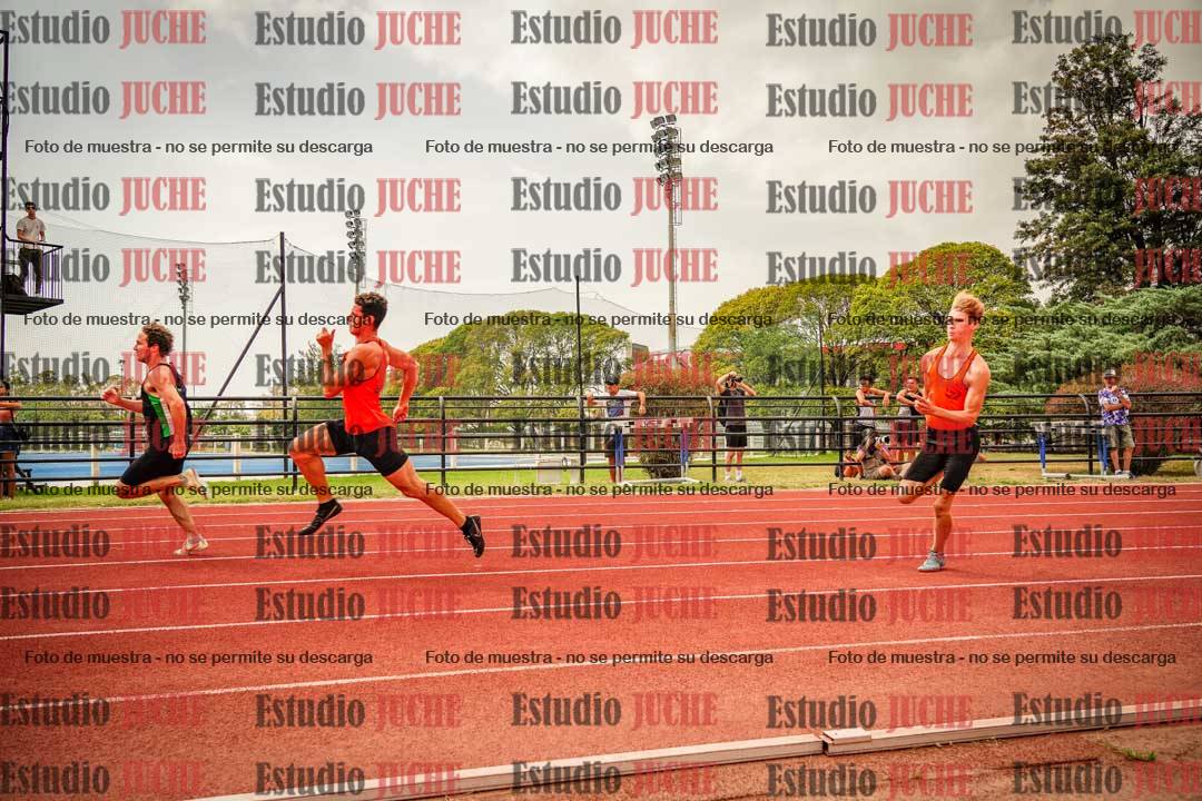 Fotos de los 200 m llanos de varones