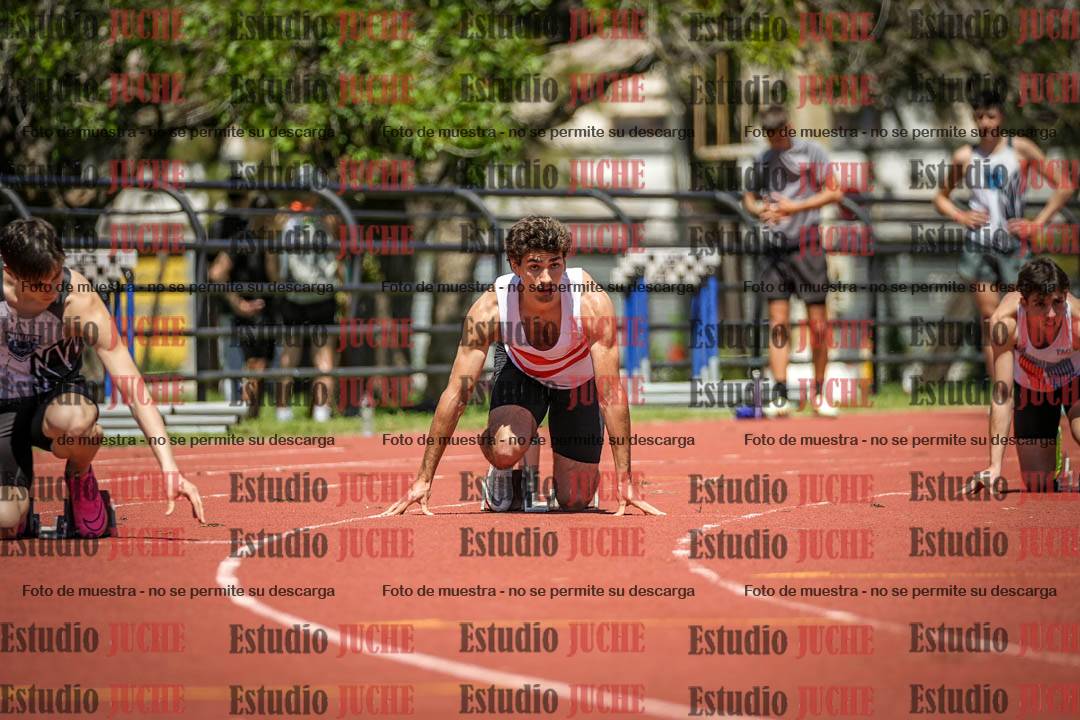 Fotos de los 200 m llanos de varones