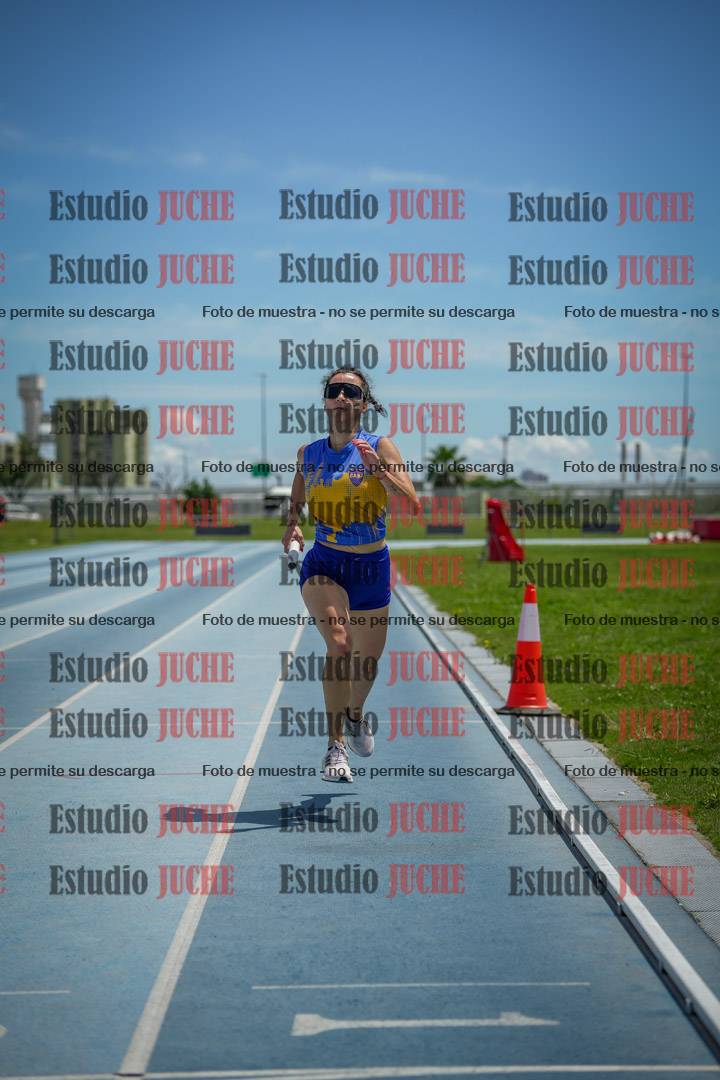 Fotos de las llegadas de los relevos 20' para running teams - serie 1