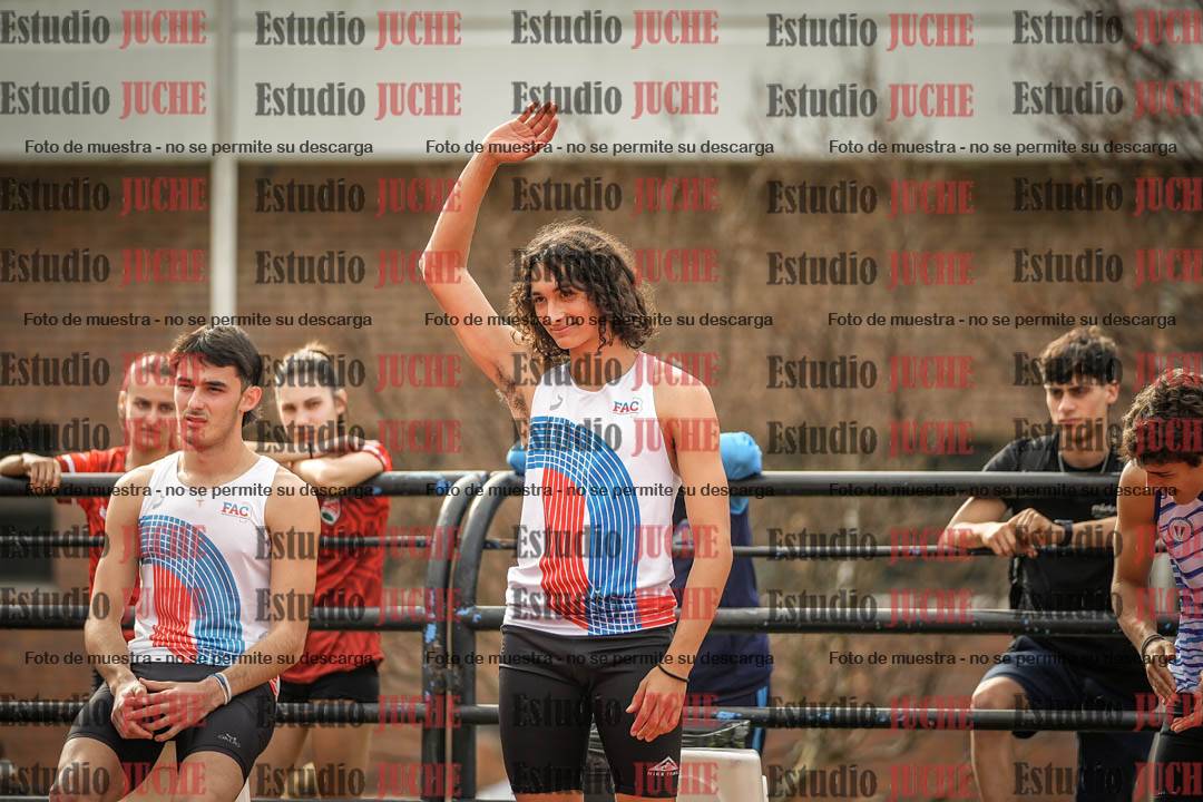 Fotos de los 110 m con vallas de varones - FINAL