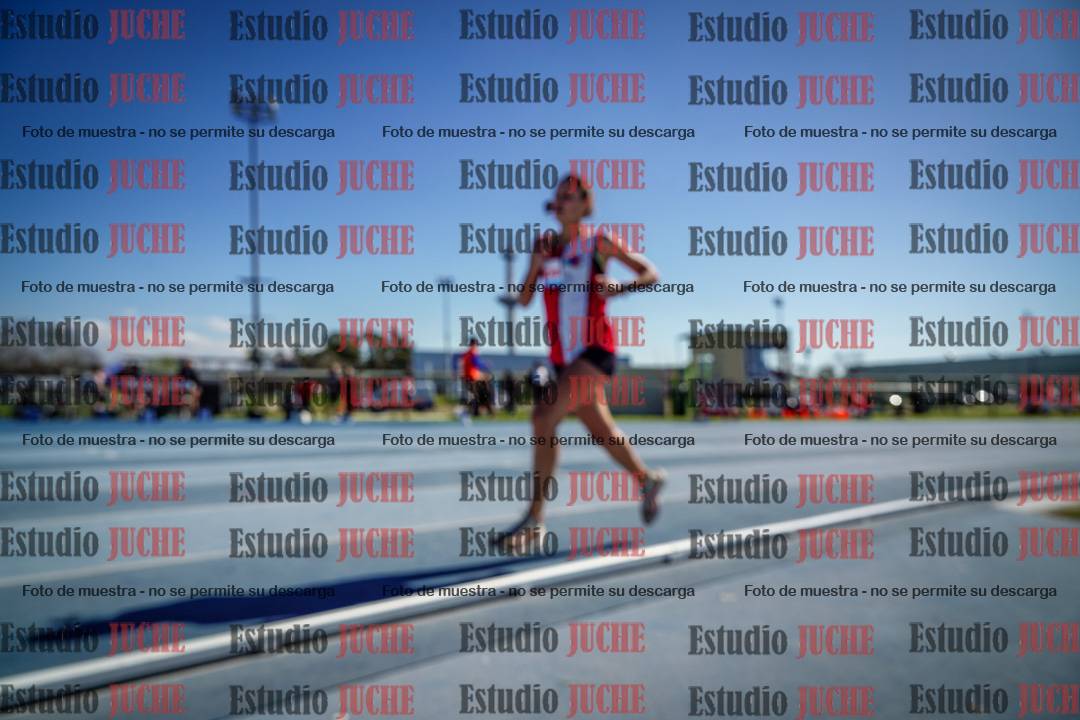 Fotos de los 5000 m llanos de mujeres y varones