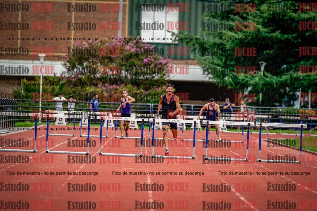 Fotos de los 400 m con vallas de varones