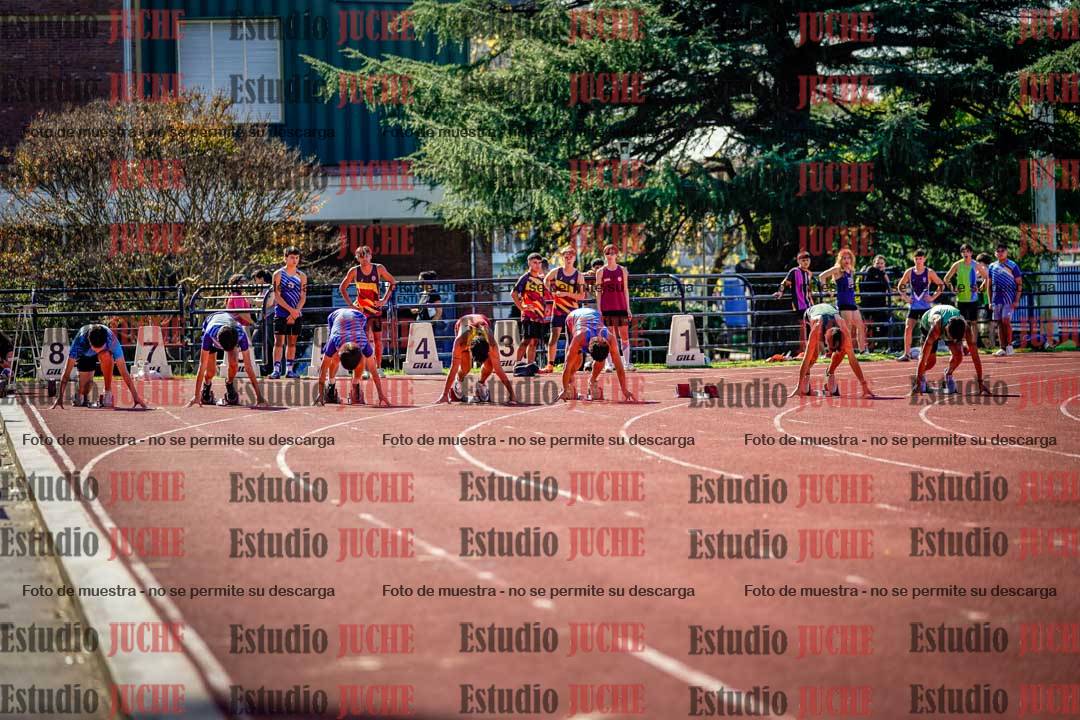 Fotos de los 100 m llanos de varones