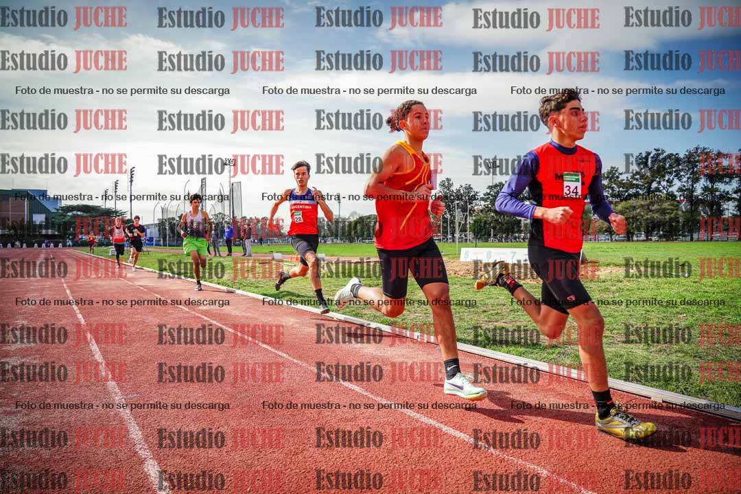 Fotos de los 600 m llanos de varones