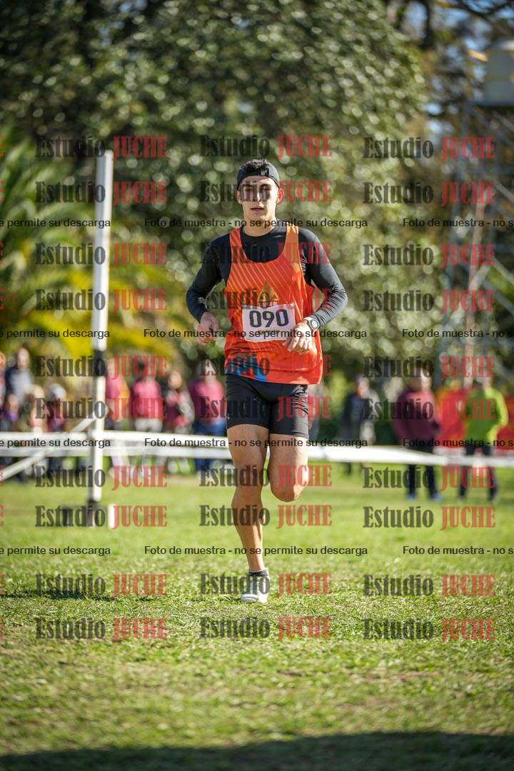 Fotos de la llegada del cross de 6000 m