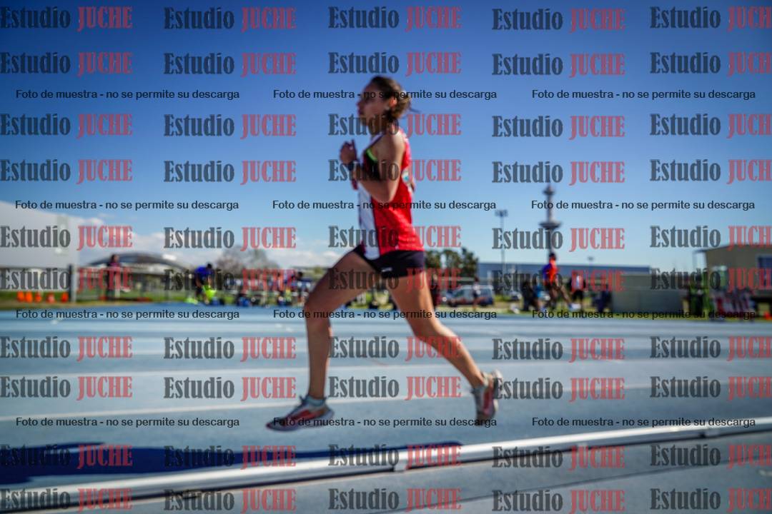 Fotos de los 5000 m llanos de mujeres y varones