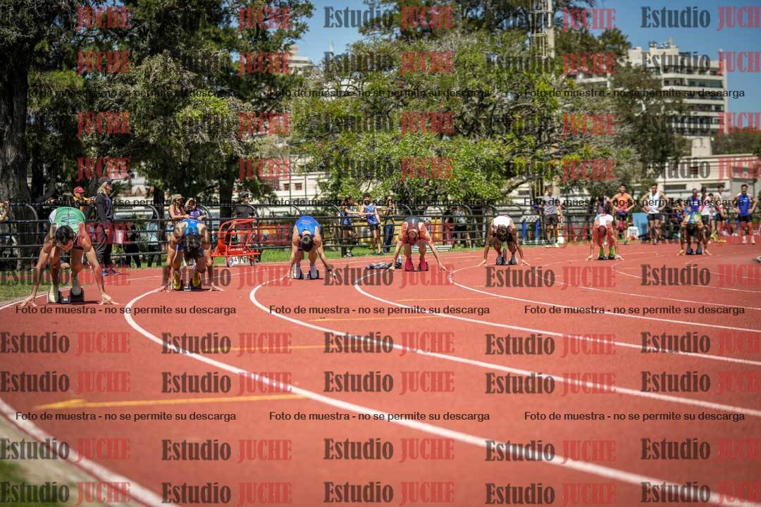 Fotos de los 200 m llanos de varones