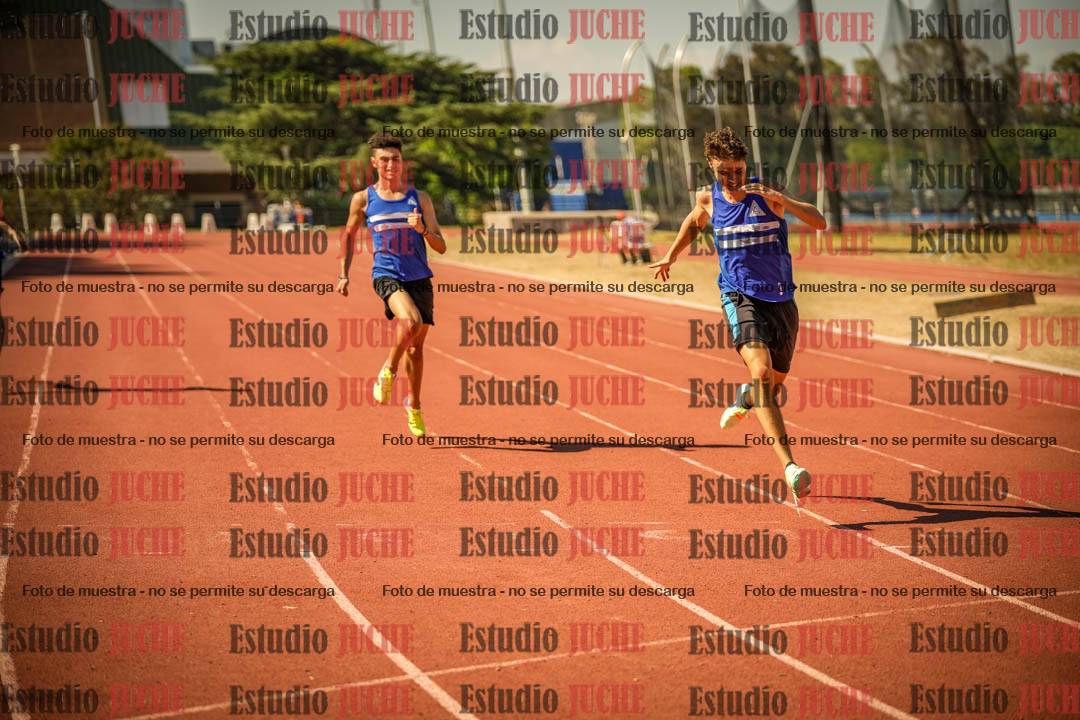 Fotos de los 200 m llanos de varones