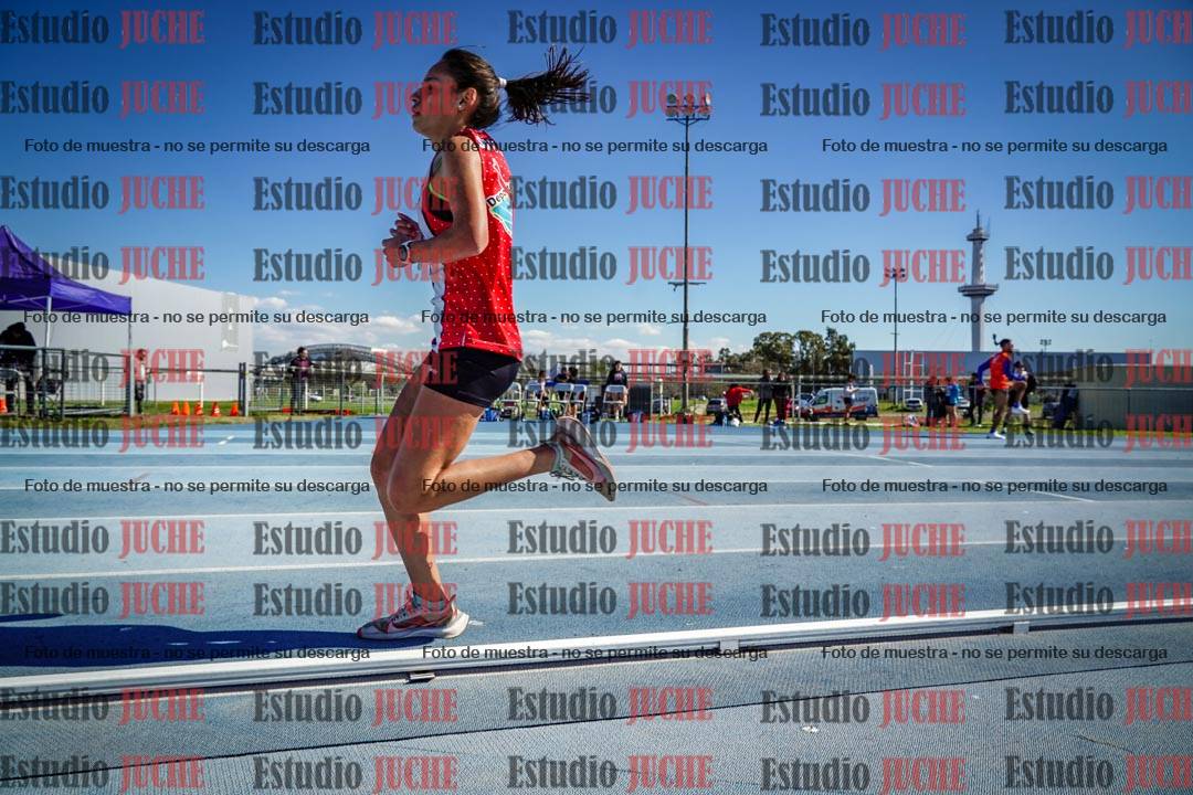 Fotos de los 5000 m llanos de mujeres y varones