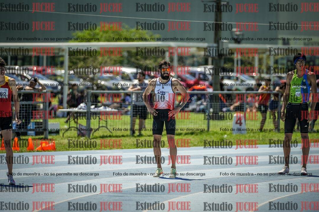 Fotos de los 800 m llanos de varones