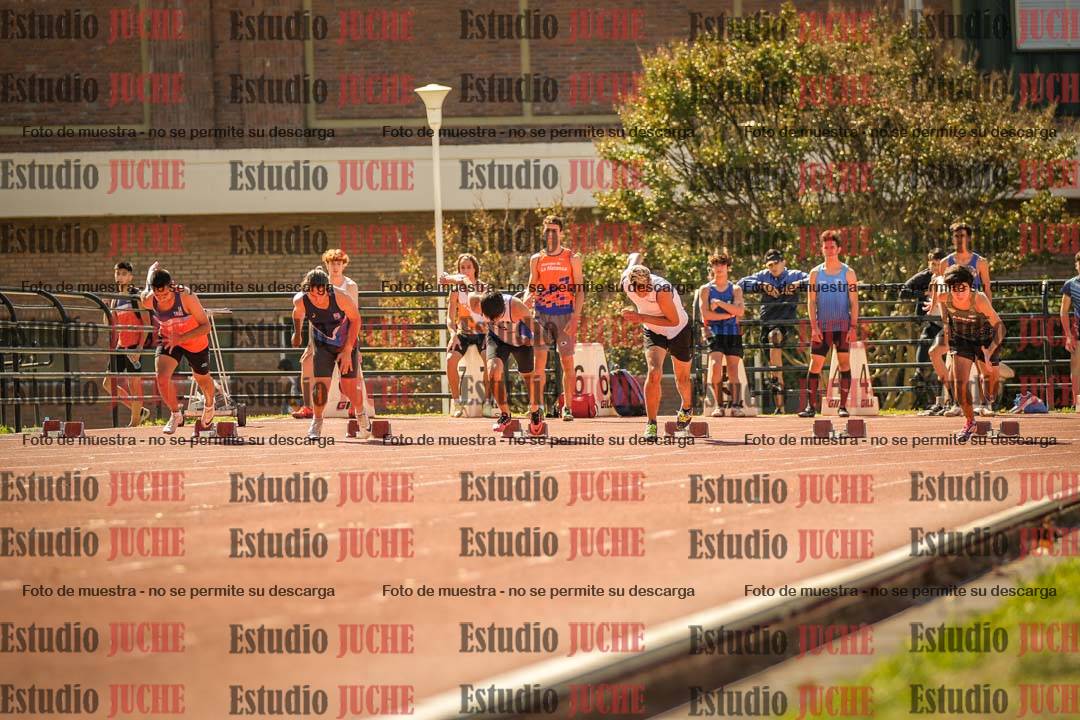 Fotos de los 100 m llanos de varones