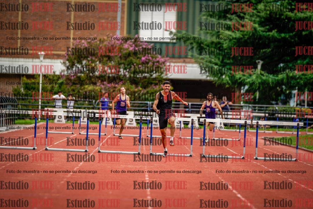 Fotos de los 400 m con vallas de varones