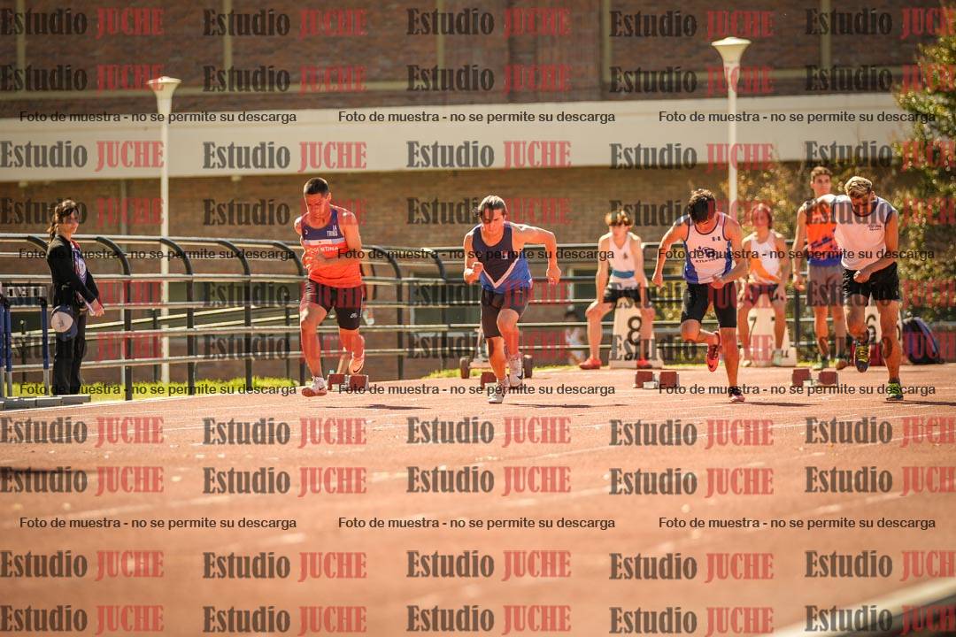Fotos de los 100 m llanos de varones