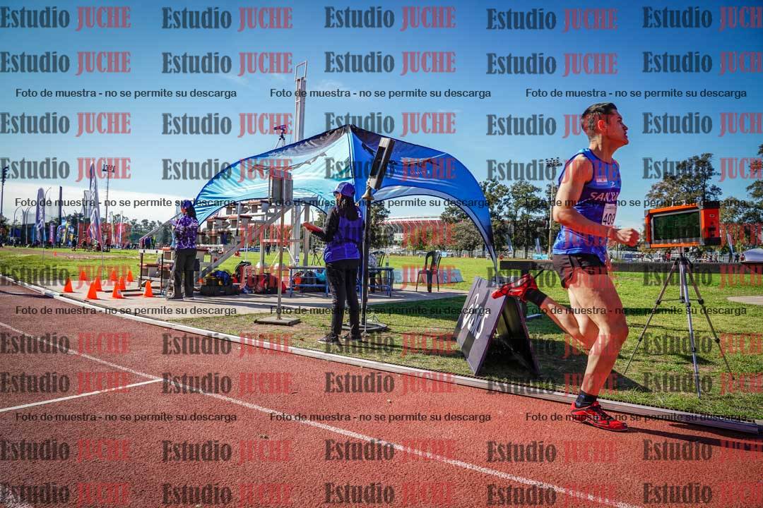 Fotos de los 800 m llanos de varones
