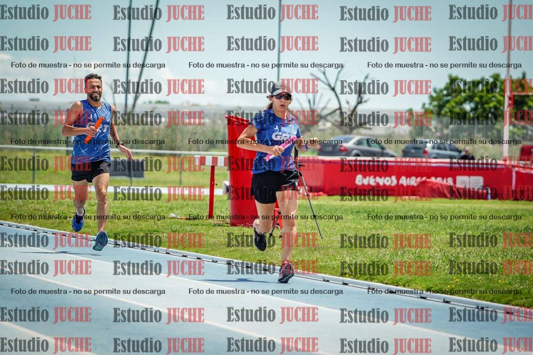 Fotos de las llegadas de los relevos 20' para running teams - serie 1