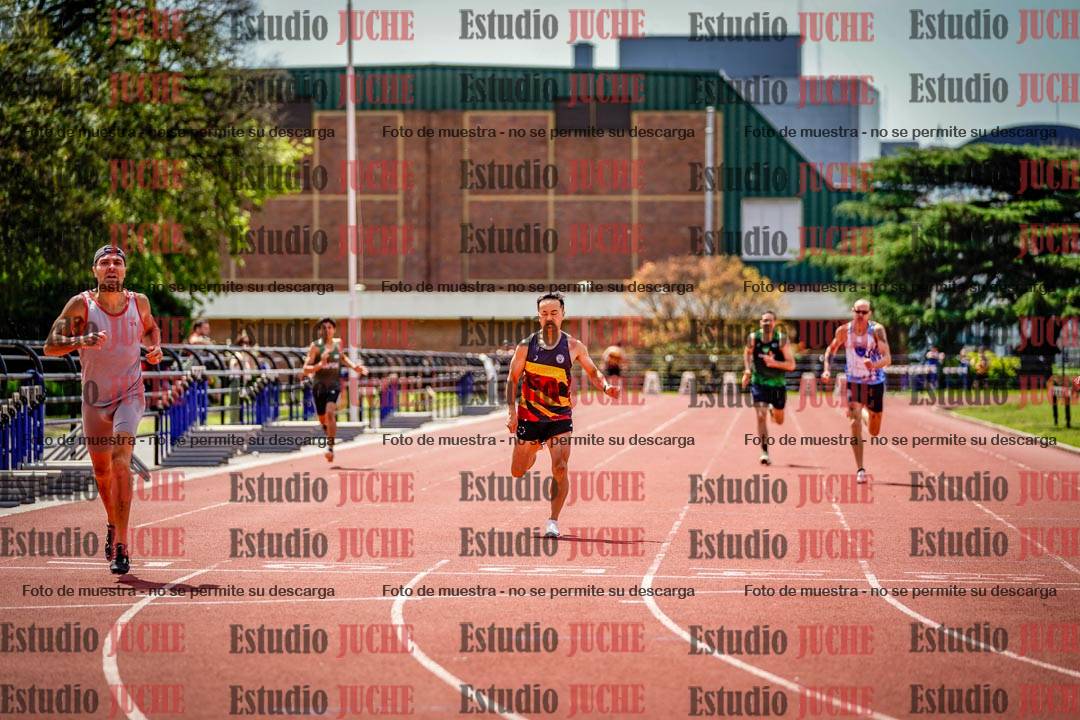 Fotos de los 400 m llanos de varones