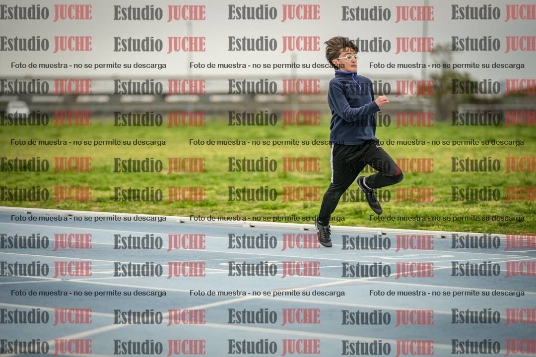 Fotos de los 50 m llanos de varones - U12