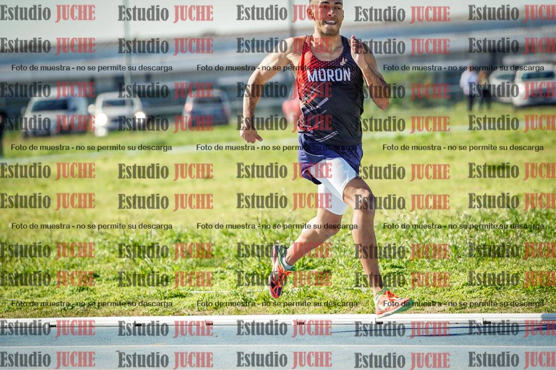 Fotos de los 400 m llanos de varones