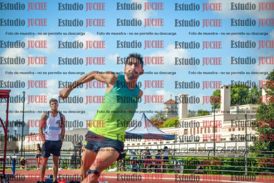 Fotos del salto en alto de varones