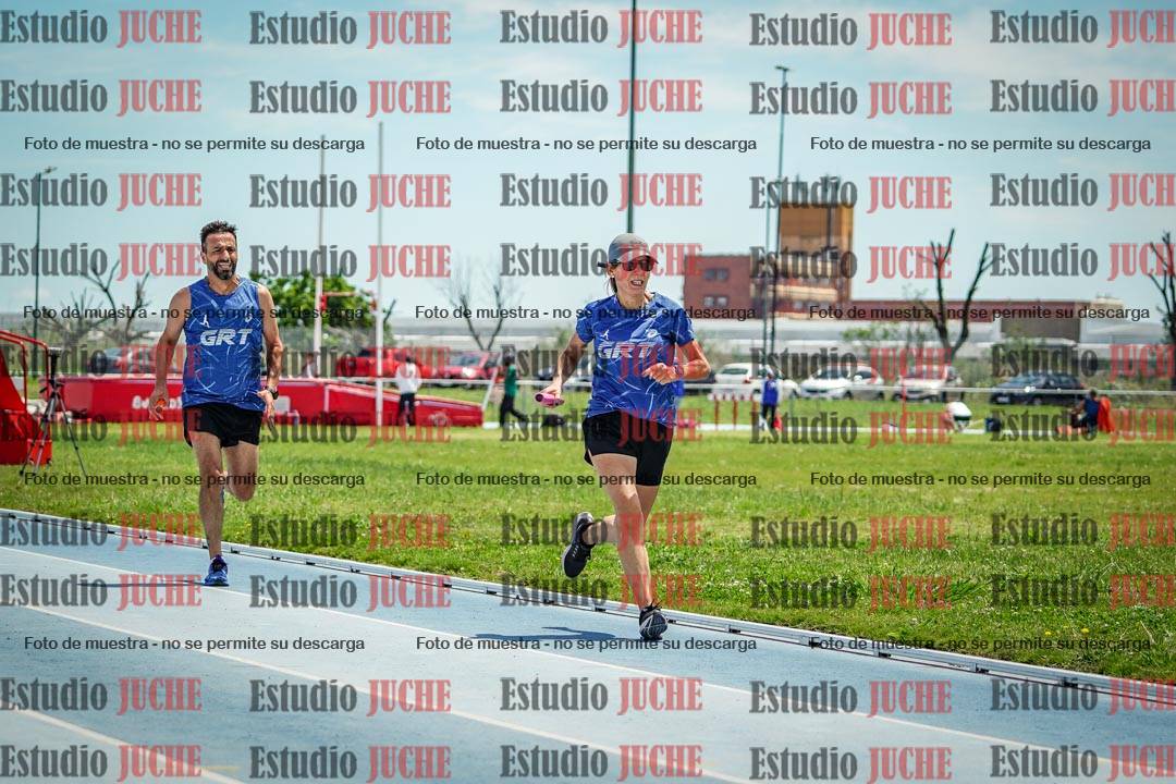 Fotos de las llegadas de los relevos 20' para running teams - serie 1
