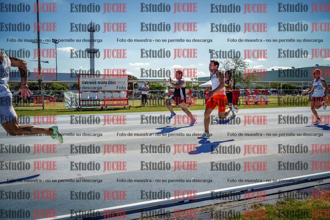 Fotos de los 100 m llanos de varones