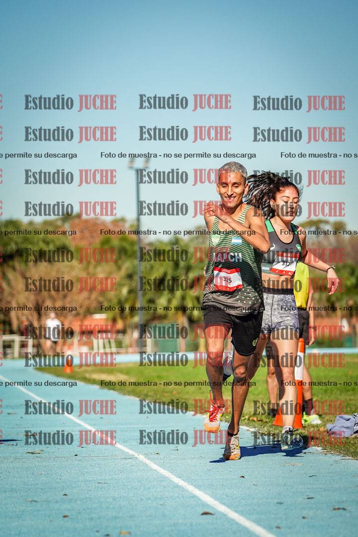Fotos durante los relevos