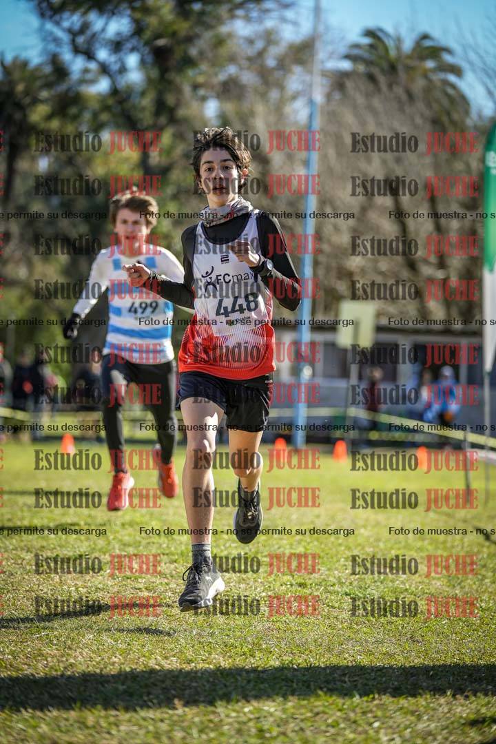 Fotos de la llegada del cross de 2000 m