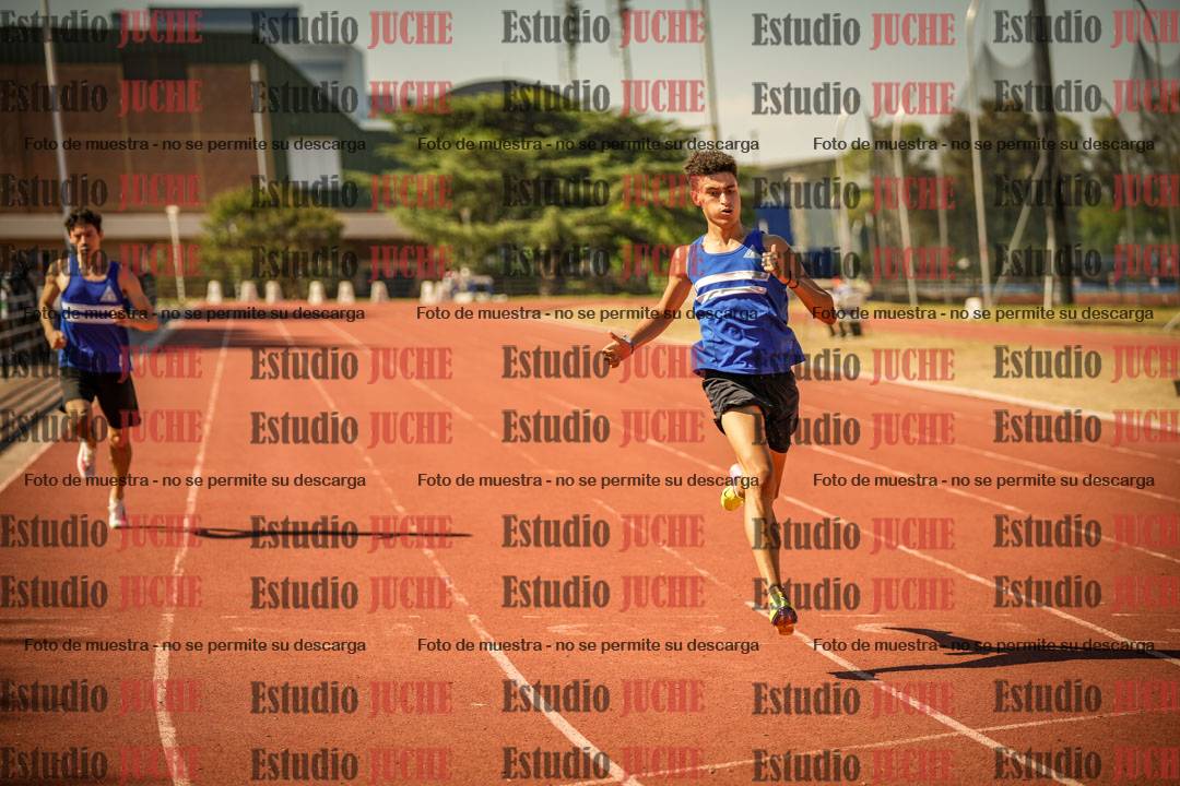 Fotos de los 200 m llanos de varones