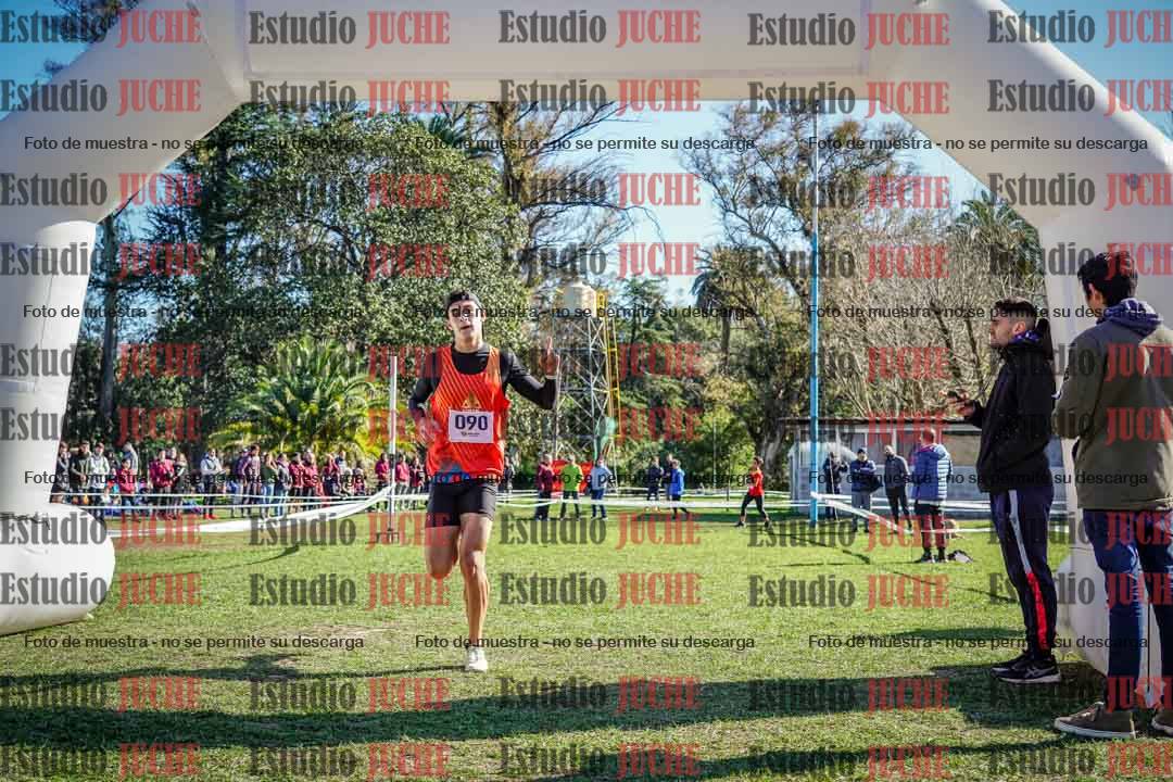 Fotos de la llegada del cross de 6000 m